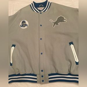 Wool Mitchell & Ness Detroit Lions jacket. Size: Men’s 5x